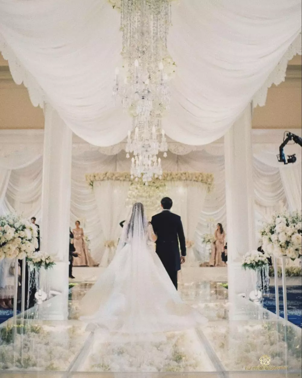 Momen resepsi Felicya dan Hito © Instagram