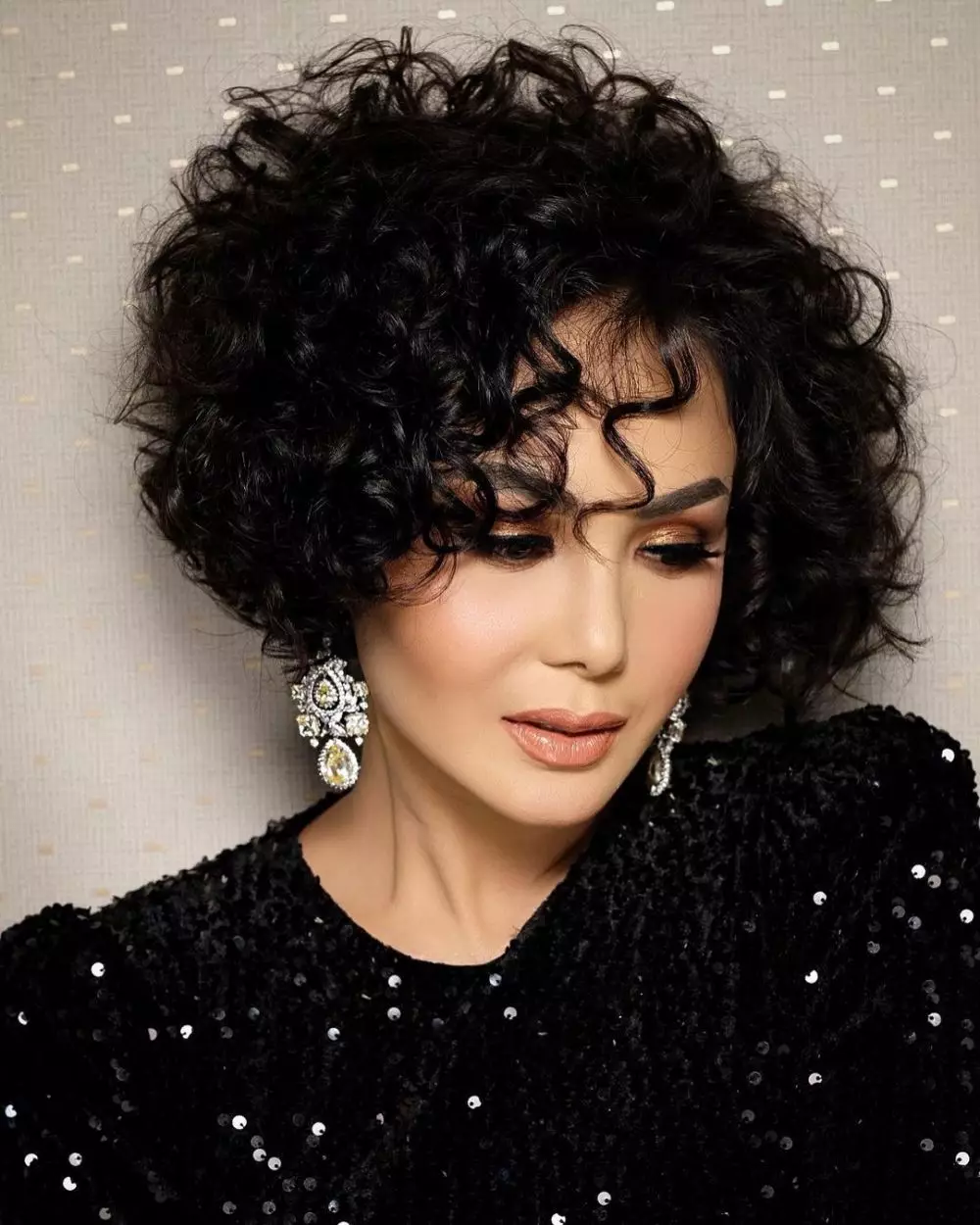 Yuni Shara ganti gaya rambut © Instagram