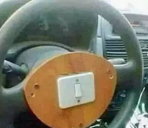 kegunaan saklar absurd Berbagai sumber