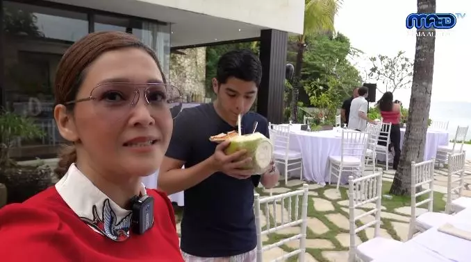 Momen dinner keluarga Maia Estianty © 2021 brilio.net