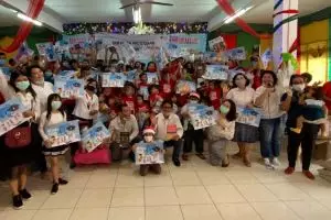 10 Ribu anak panti asuhan Indonesia mendapatkan buku bacaan   