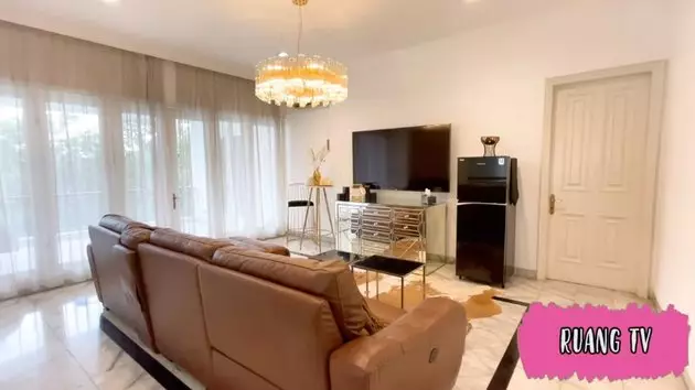 rumah baru Tasyi Athasyia © 2021 brilio.net YouTube rumah baru Tasyi Athasyia © 2021 brilio.net YouTube