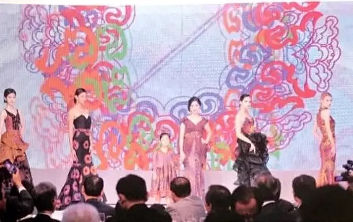 Annisa Pohan jadi cover majalah Korea © 2021 brilio.net Instagram