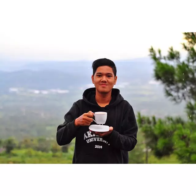 Donny adik Arya Saloka   © 2021 brilio.net Instagram Donny adik Arya Saloka   © 2021 brilio.net Instagram