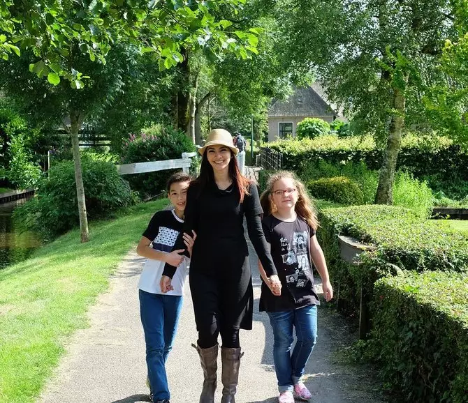 Elif altuntas keponakan maudy © Instagram