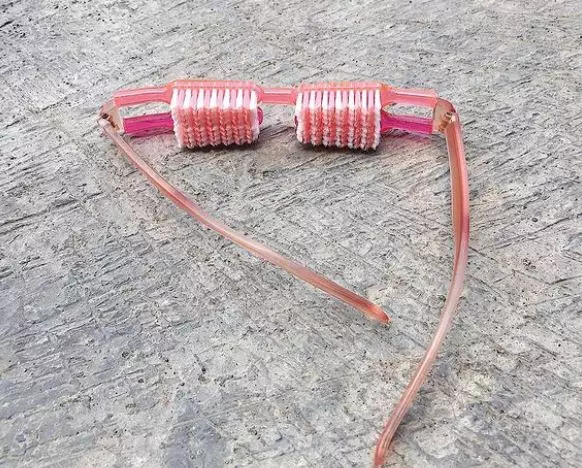 potret sikat gigi lucu Berbagai sumber