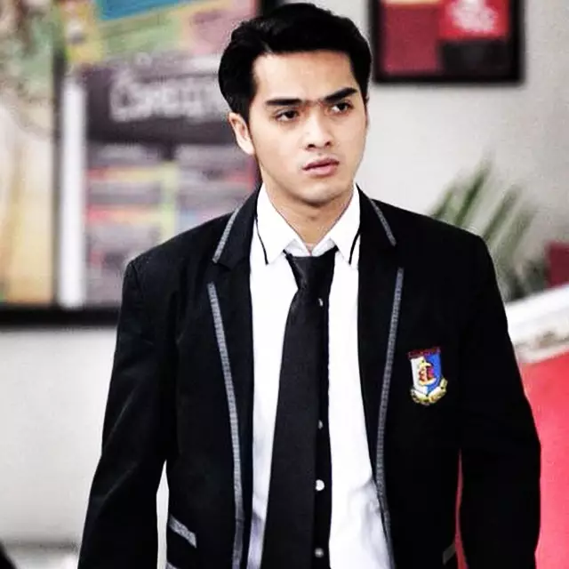 10 transformasi ricky harun © Instagram