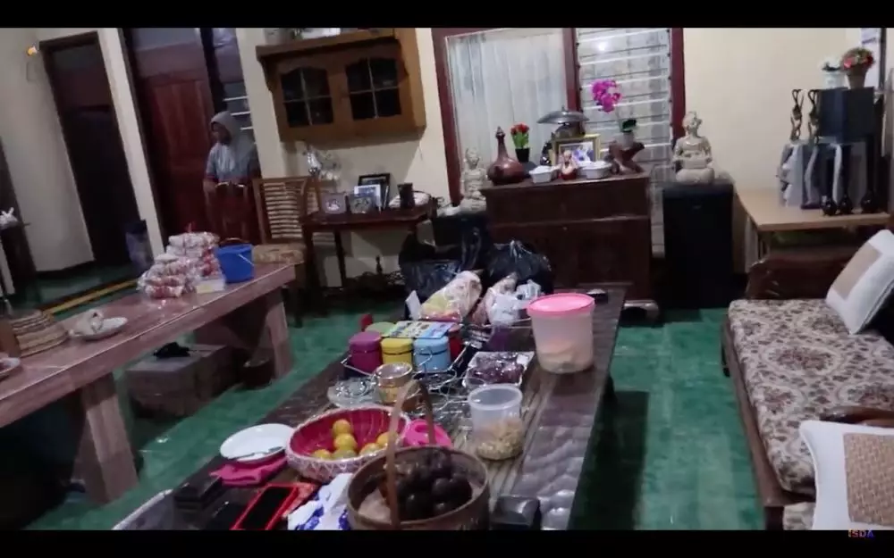 rumah Iis Dahlia di kampung halaman YouTube