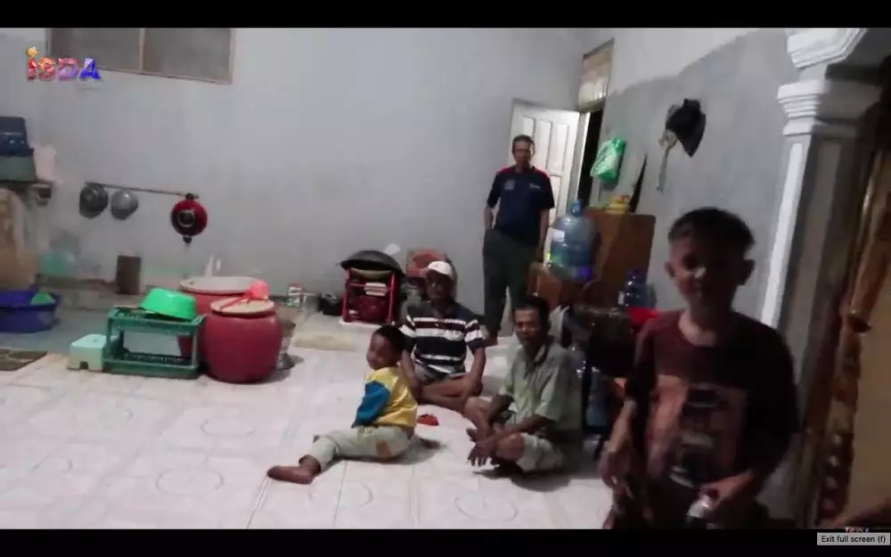 rumah Iis Dahlia di kampung halaman YouTube