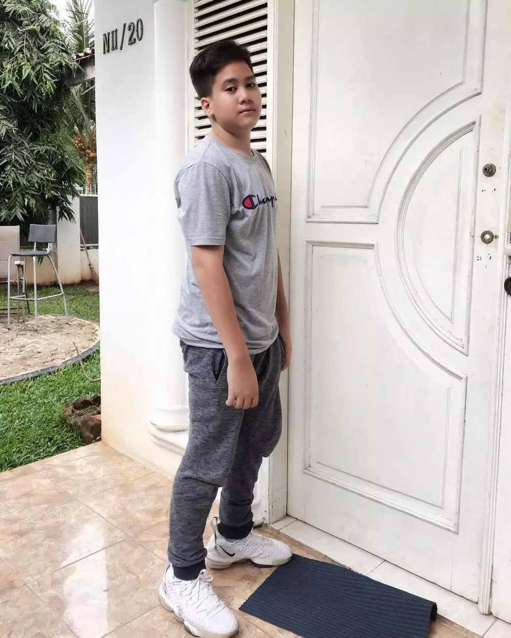 penampakan rumah fadlan muhammad © Instagram