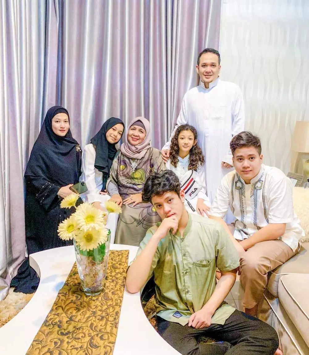 penampakan rumah fadlan muhammad © Instagram