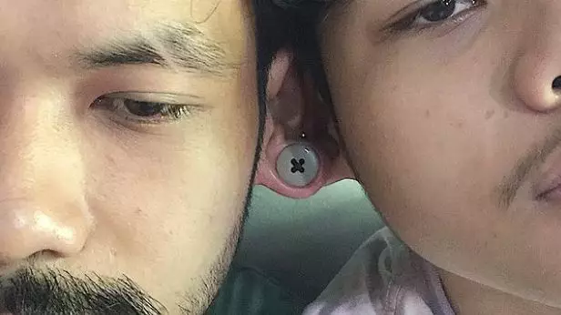 kreasi kancing nyeleneh Berbagai sumber kreasi kancing nyeleneh Berbagai sumber