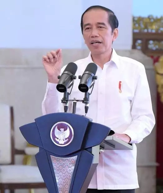 fakta penyuntikan jokowi Berbagai sumber
