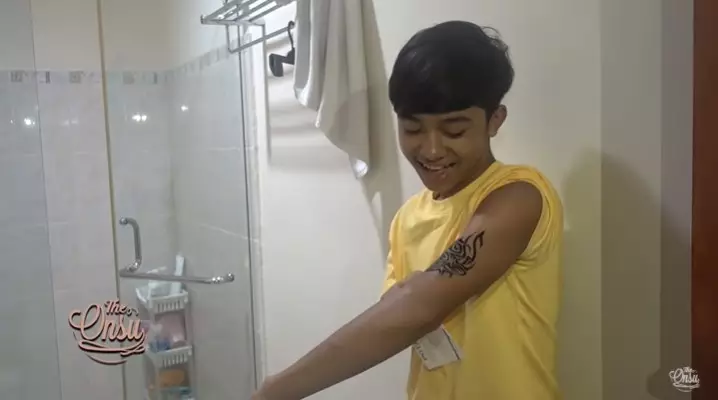 seleb pakai tato palsu © 2021 brilio.net