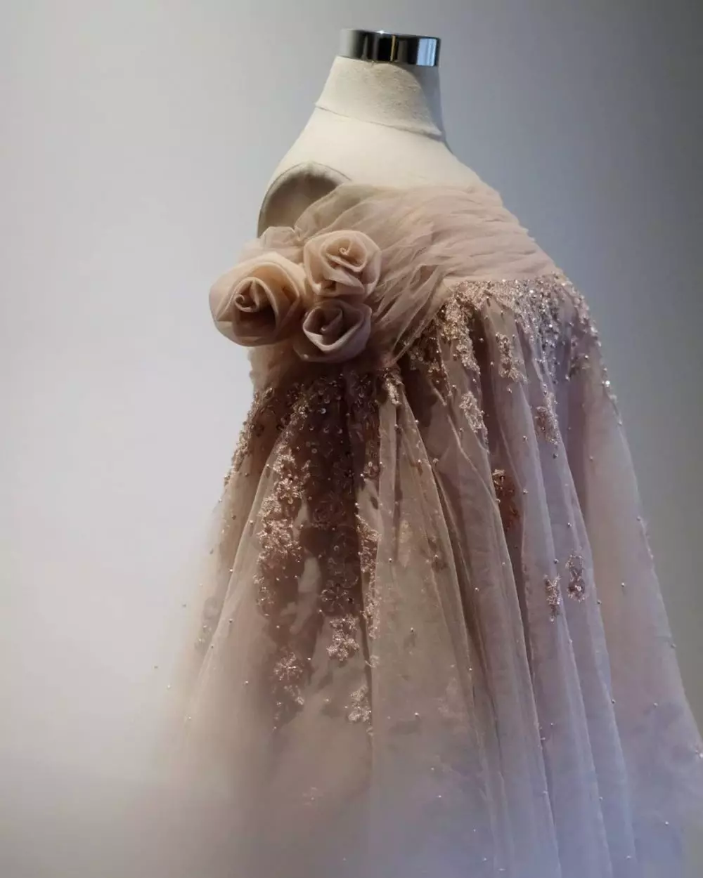 potret gaun pernikahan indah permatasari © Instagram