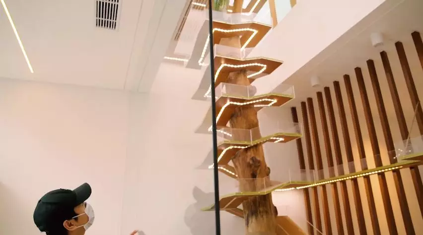 rumah raditya dika usai renovasi © YouTube rumah raditya dika usai renovasi © YouTube