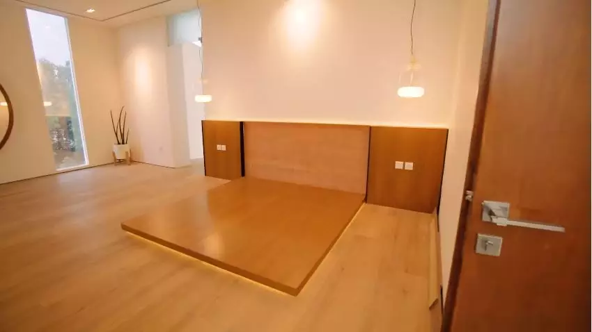 rumah raditya dika usai renovasi © YouTube rumah raditya dika usai renovasi © YouTube