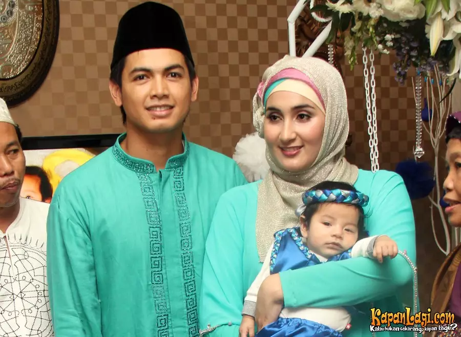 Seleb ini menikah tak dihadiri orang tua Instagram