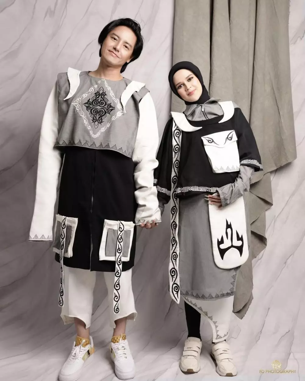 Perjuangan pasangan seleb mendapat restu © 2021 brilio.net Perjuangan pasangan seleb mendapat restu © 2021 brilio.net