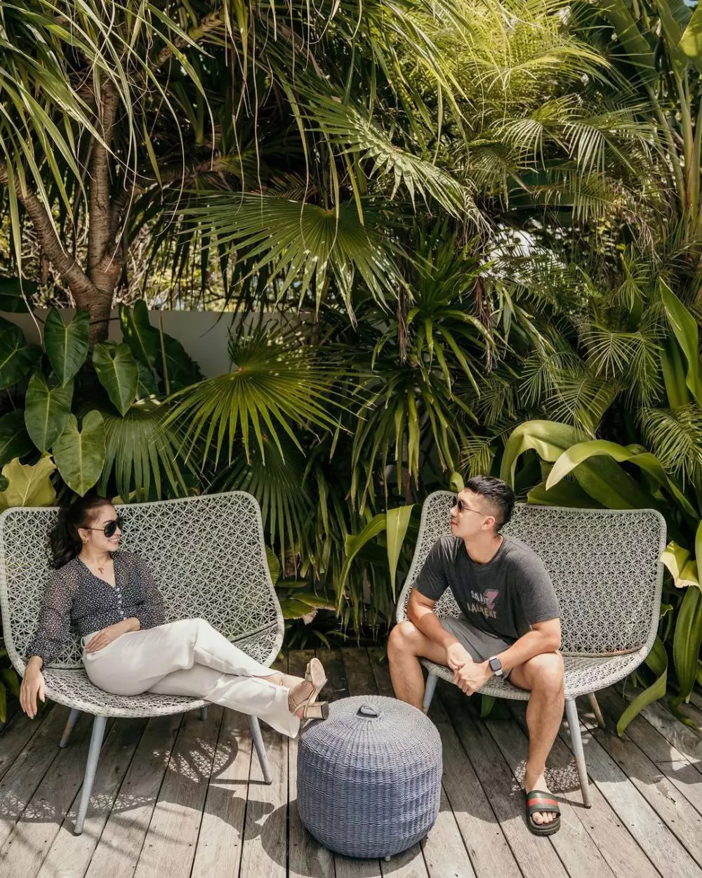 seleb tetap kerja meski suami pengusaha © Instagram