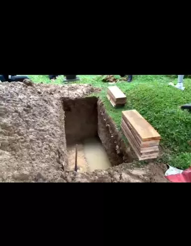 Momen pemakaman Syekh Ali Jaber © 2021 brilio.net Momen pemakaman Syekh Ali Jaber © 2021 brilio.net