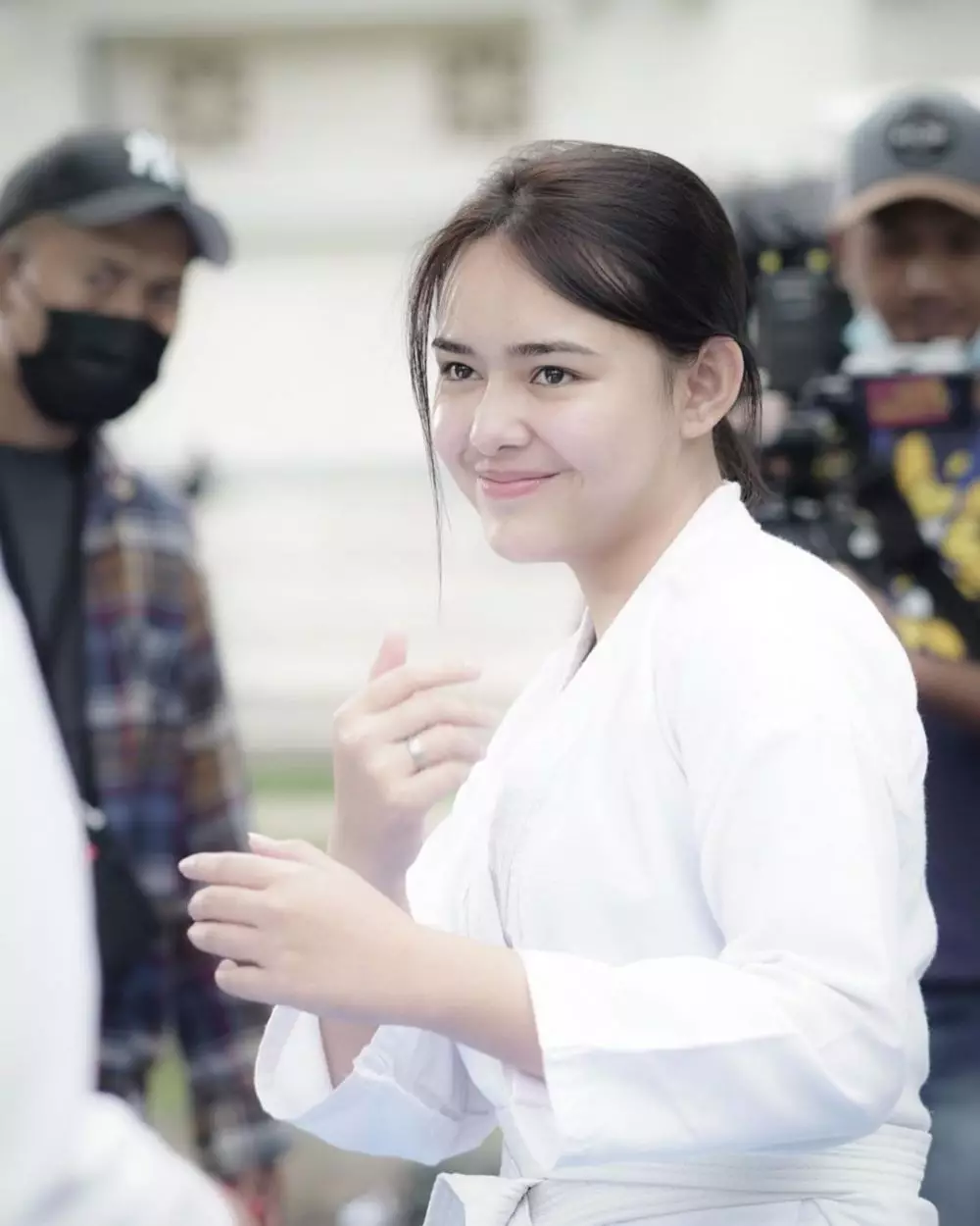  Amanda Manopo pakai baju bela diri © 2021 brilio.net