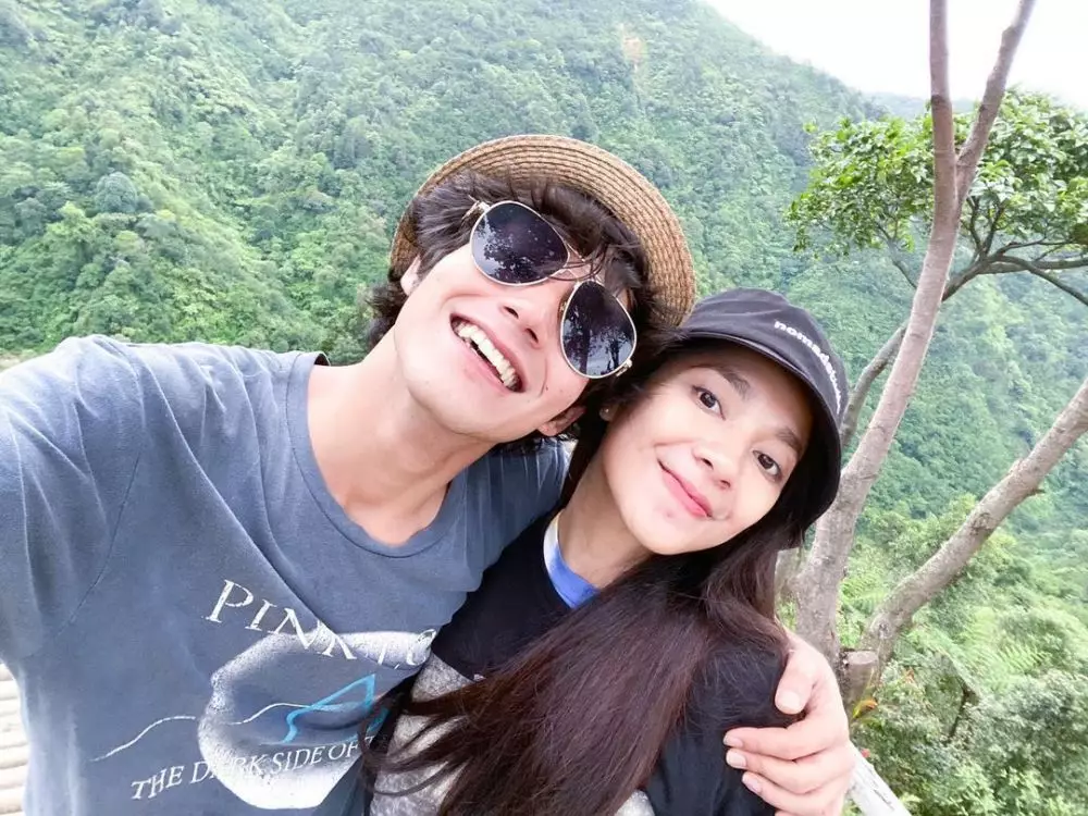 momen kemesraan Dinda Kirana dan Naufal Samudra © 2021 brilio.net