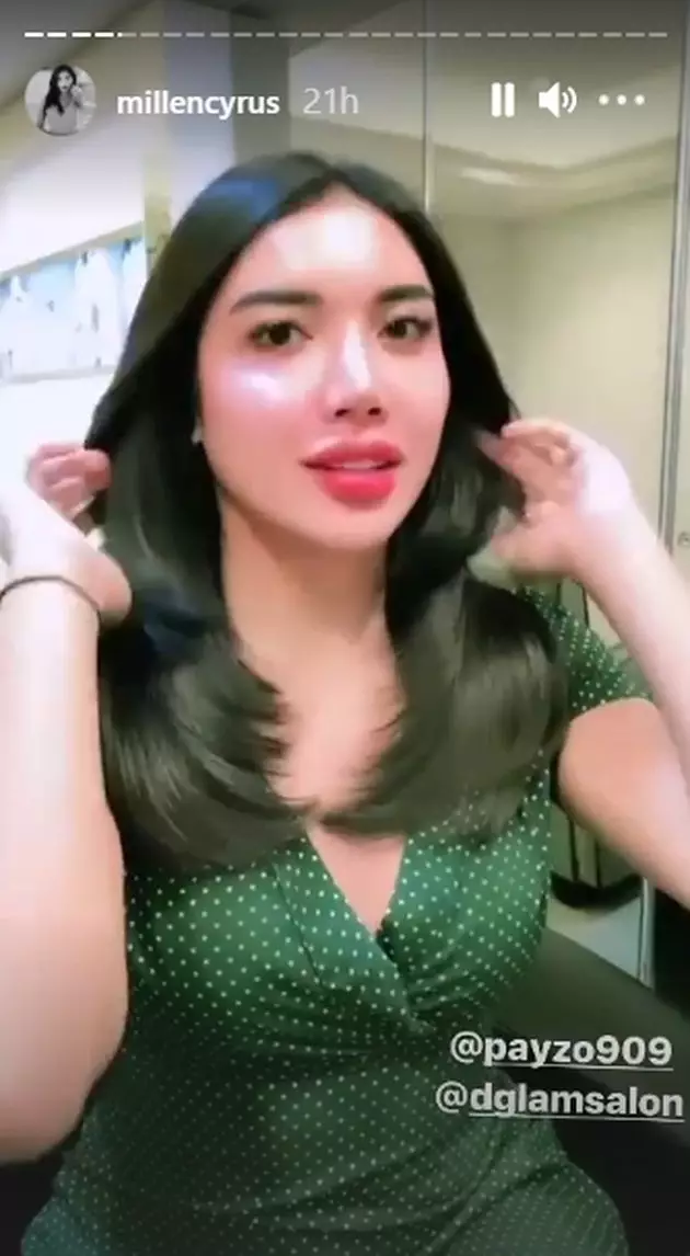 Potret terbaru Millendaru © Instagram