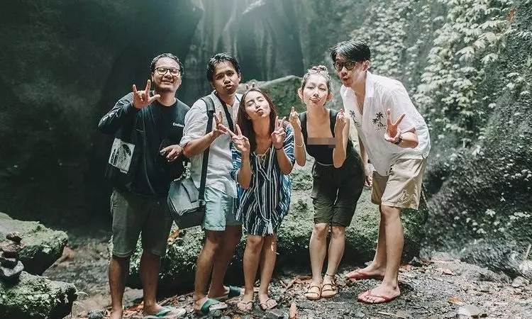 kebersamaan devina aureel dan brandon salim © Instagram