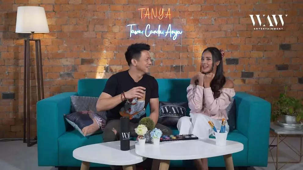 Ariel ditanya Anya soal nikah © YouTube Ariel ditanya Anya soal nikah © YouTube