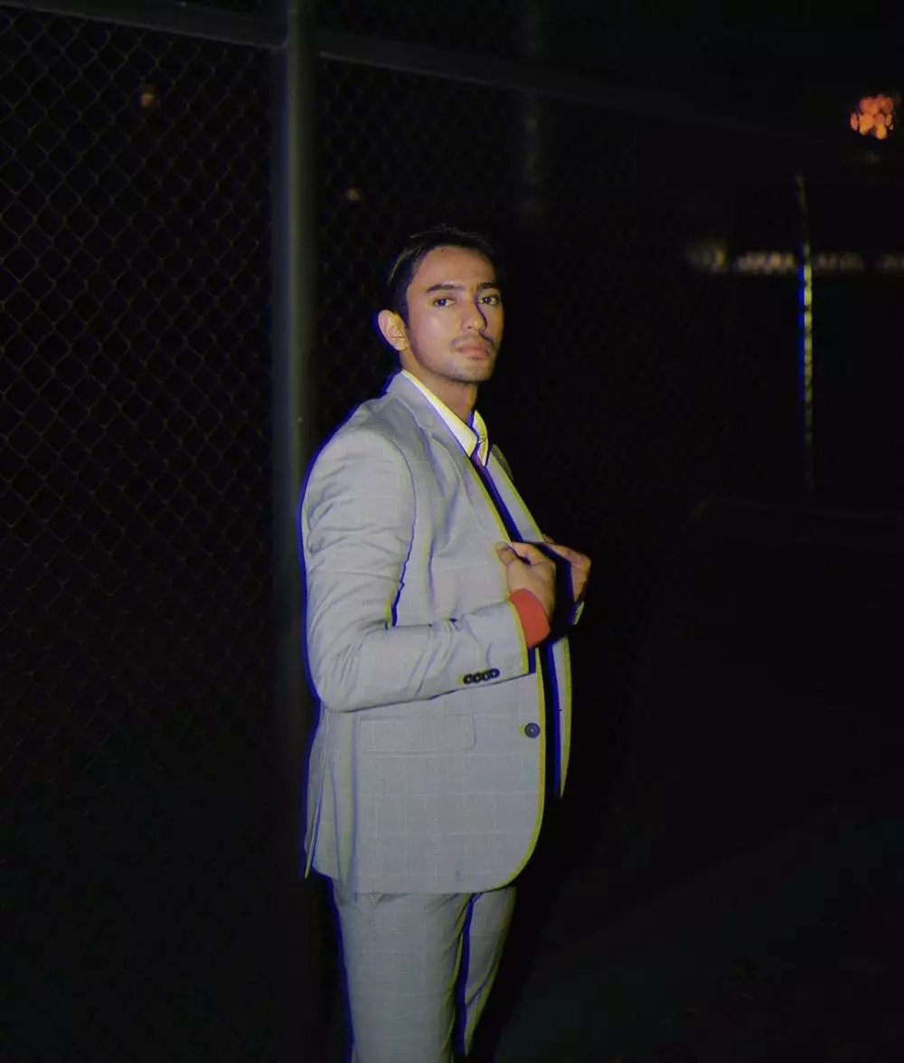 Omar Daniel dengan rambut baru © 2021 brilio.net Omar Daniel dengan rambut baru © 2021 brilio.net