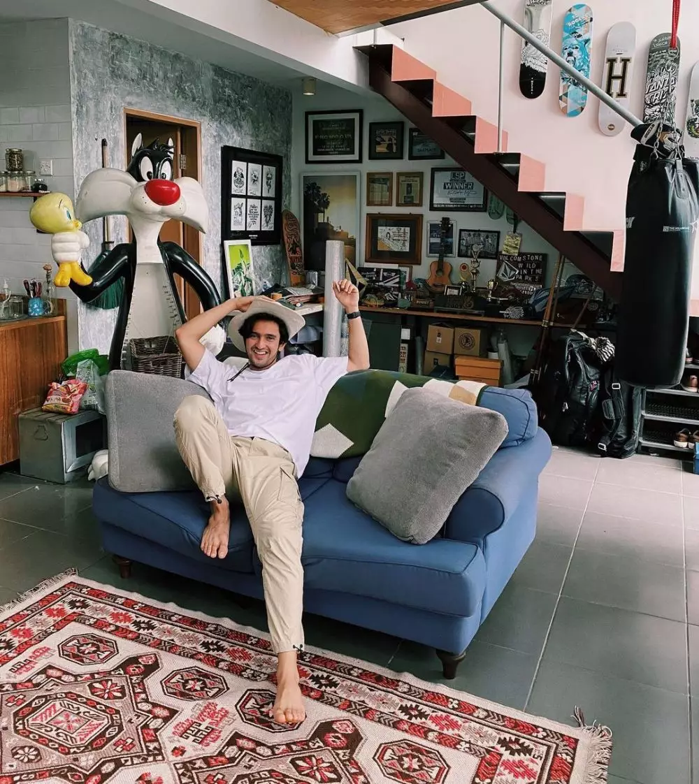 Omar Daniel dengan rambut baru © 2021 brilio.net Omar Daniel dengan rambut baru © 2021 brilio.net