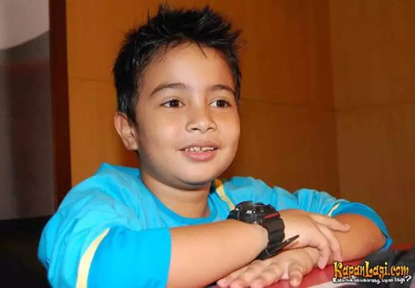 Potret masa kecil  mantan artis cilik pria Berbagai sumber