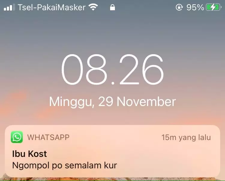 Chat tanya dari ibu kos © Twitter Chat tanya dari ibu kos © Twitter