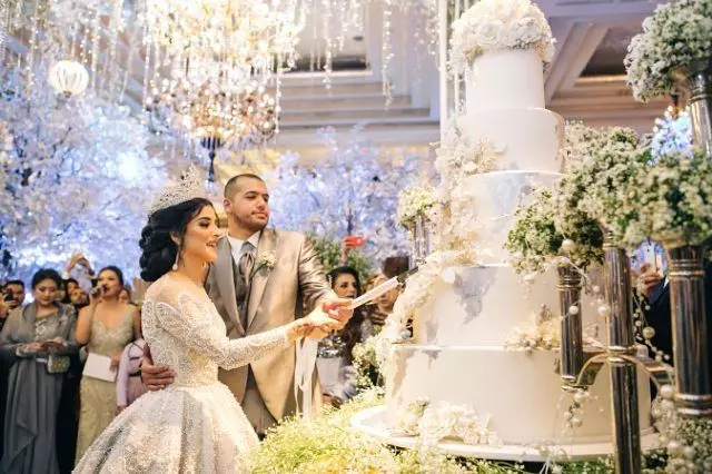 kue pernikahan seleb © 2021 brilio.net