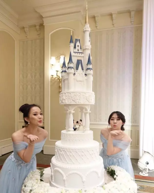 kue pernikahan seleb © 2021 brilio.net