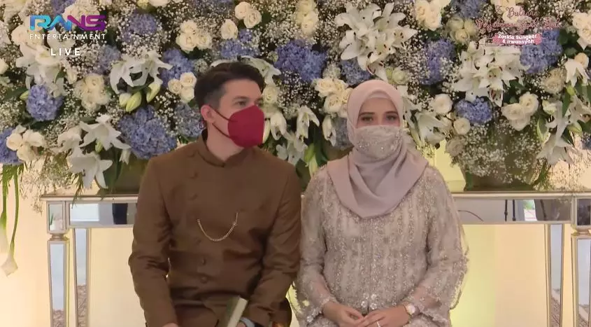 syukuran tujuh bulanan zaskia sungkar © YouTube