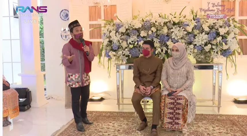 syukuran tujuh bulanan zaskia sungkar © YouTube