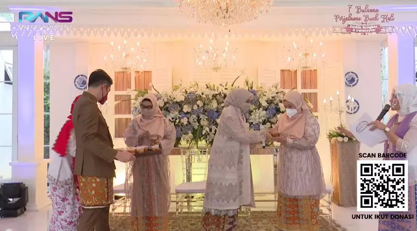 syukuran tujuh bulanan zaskia sungkar © YouTube