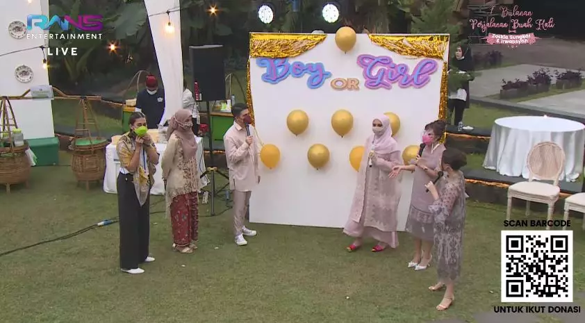 syukuran tujuh bulanan zaskia sungkar © YouTube