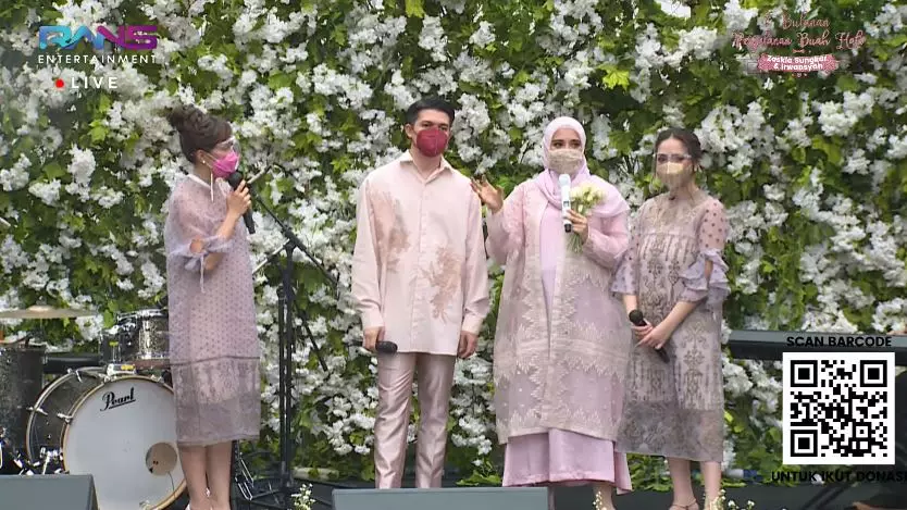 syukuran tujuh bulanan zaskia sungkar © YouTube