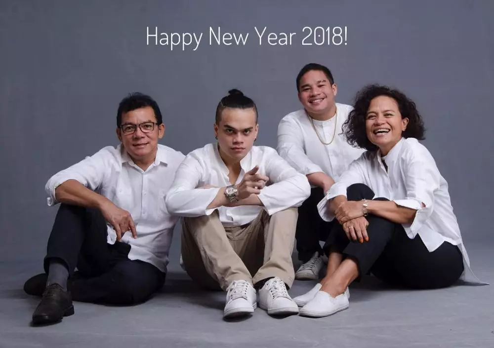 pemain laskar pelangi dan pasangan © Instagram