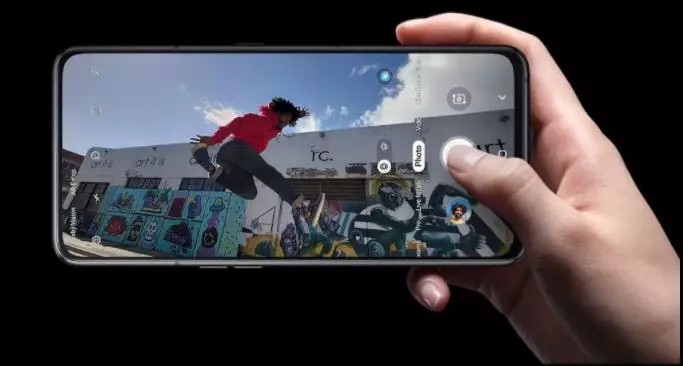 Harga Samsung A80 © samsung.com