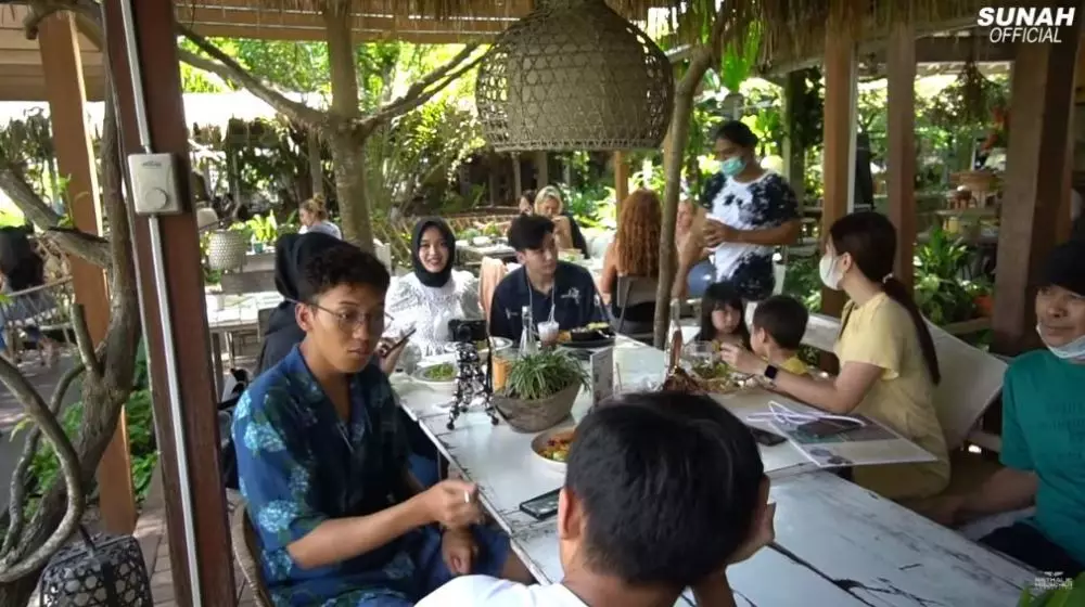 Nathalie © 2021 brilio.net Nathalie © 2021 brilio.net