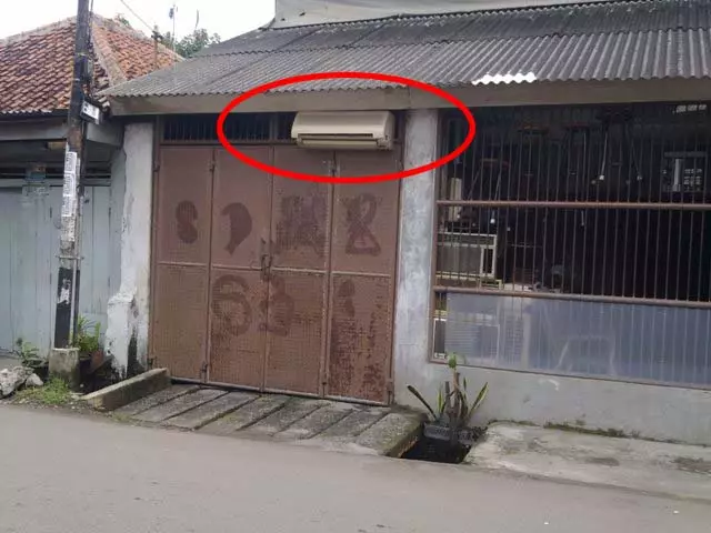 cara pasang AC nyeleneh Berbagai sumber