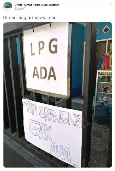 Pengumuman di warung kelontong © berbagai sumber