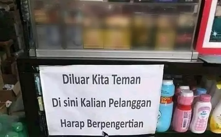 Pengumuman di warung kelontong © berbagai sumber