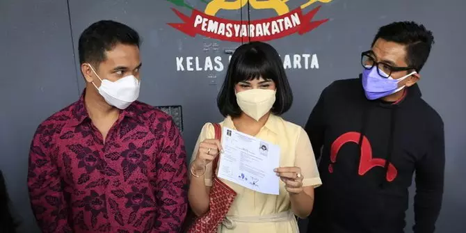 vanessa dapat jamur dari angelina sondakh © Berbagai Sumber