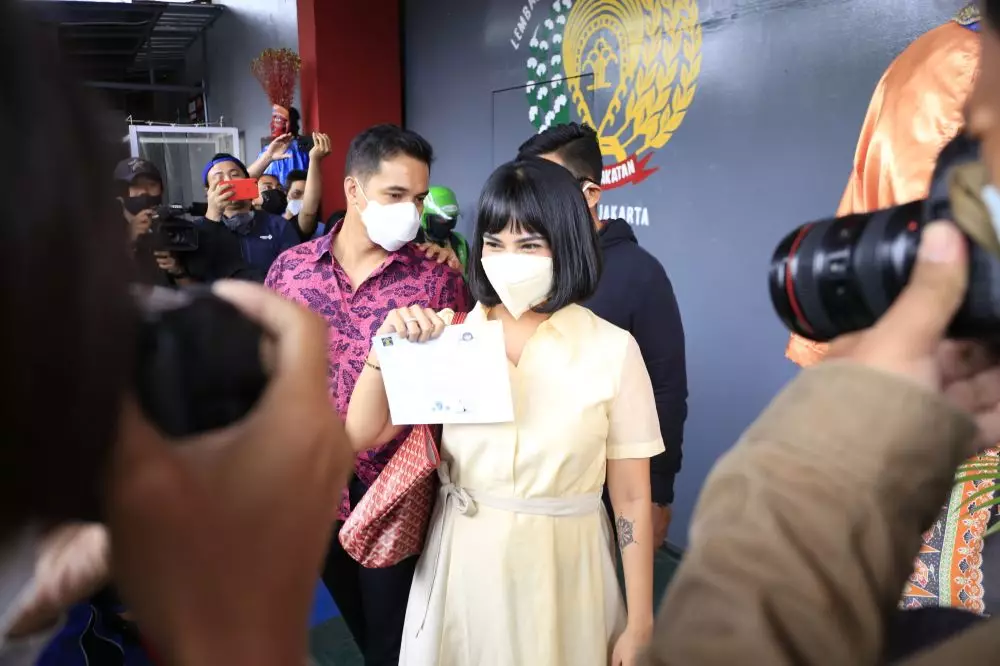 vanessa dapat jamur dari angelina sondakh © Berbagai Sumber