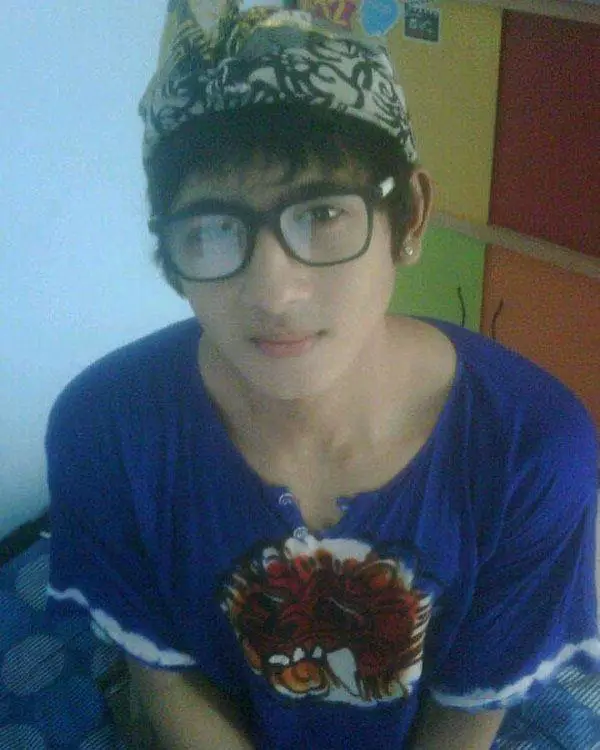 Arya Saloka saat sekolah © 2021 brilio.net